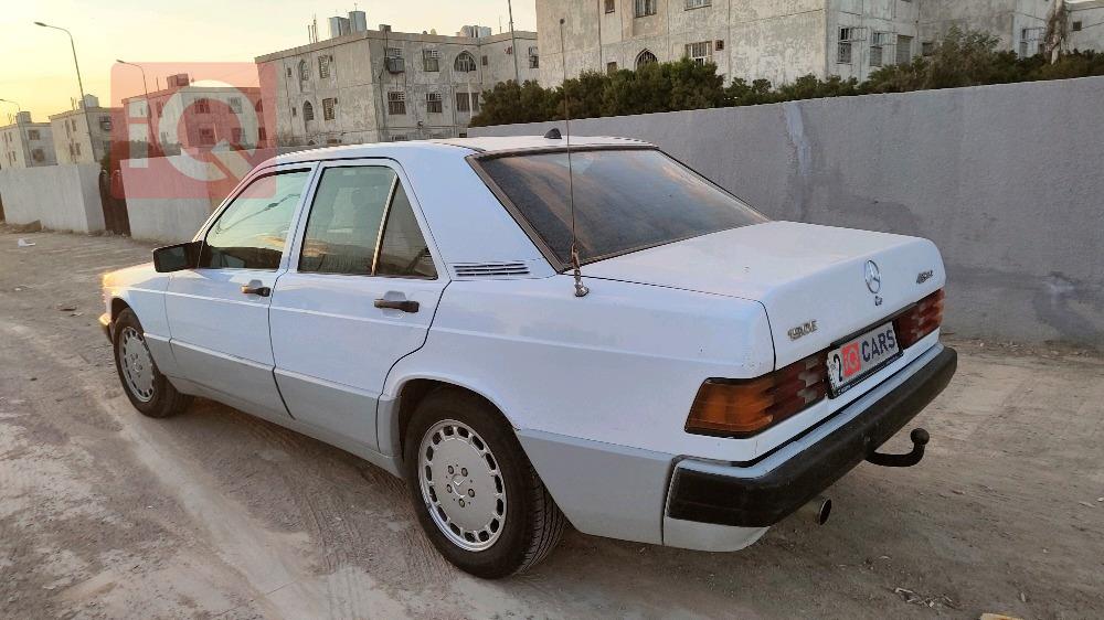 مرسيدس بنز E-Class